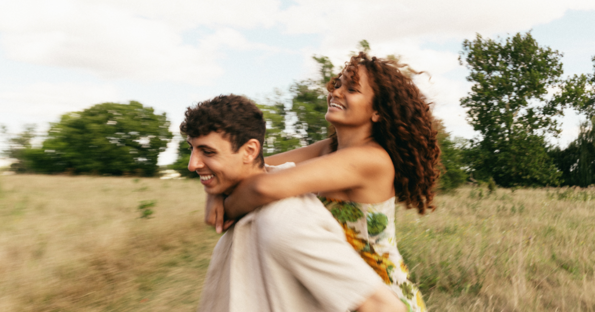 Jak stawiać zdrowe granice w relacjach z bliskimi? Praktyczny poradnik asertywności
